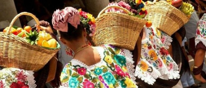 FEMMES YUCATAN MEXIQUE