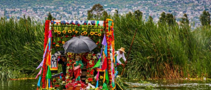 Xochimilco Mexico Mexique prossession du niñopan