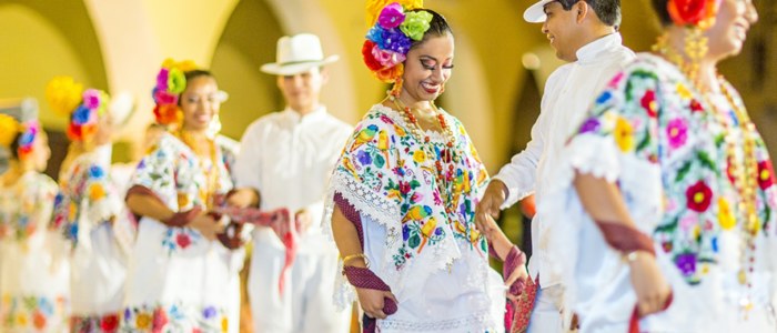 Bienfait voyage Mexique Decouverte Merida fete tradition danse