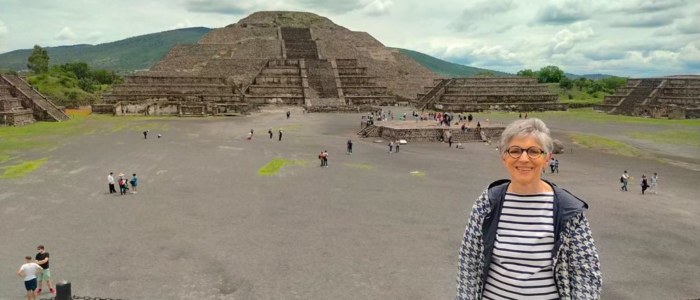 Femme seule avec Mexique Decouverte Teotihuacan