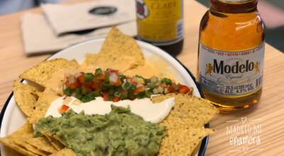 Biere traditionnelle Mexique Saveurs Authentiques Modelo Guacamole