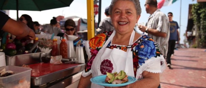 Voyage gastronomique Mexique Découverte stand de street food