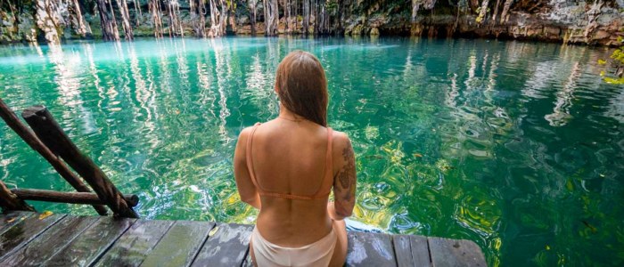 Cenote Yucatan Mexique escalier