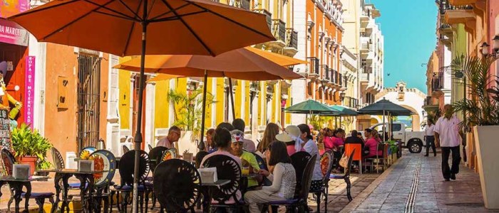 Péninsule Yucatan Mexique Campeche rue animée