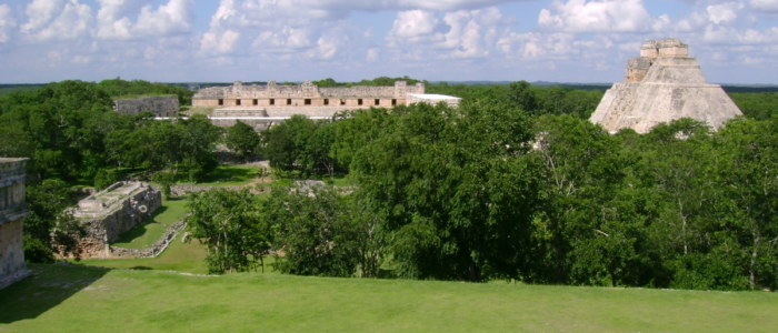 Site archéologique maya d'Uxmal dans le Yucatán